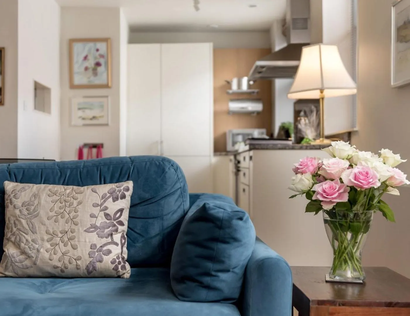 Causewayside Apartment @ The Edinburgh Address